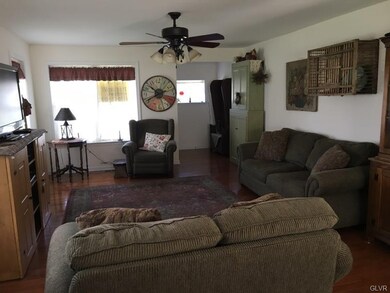 812 S Fork Dr, Easton, PA 18040 - photo 5