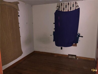 7126 Agnes Ave, Kansas City, MO 64132 - photo 7