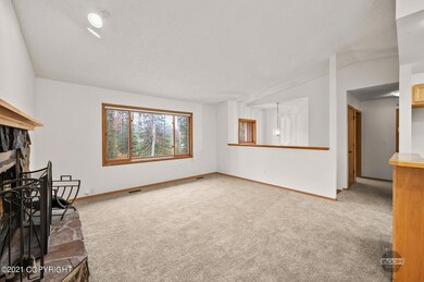 930 W Sarah_s Way Photos-7