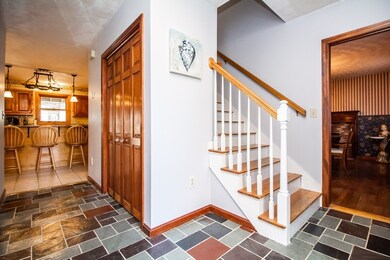 16 E Applewood Dr, Charlton, MA 01507 - photo 3