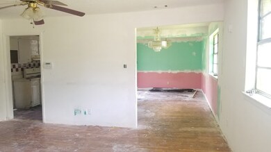 3211 Iantha St, Savannah, GA 31404 - photo 4