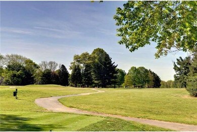 513 Oakcrest Ln, Wallingford, PA 19086 - photo 2