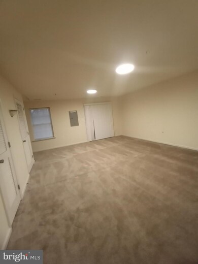 5610 Fishermens Ct, Clinton, MD 20735 - photo 3