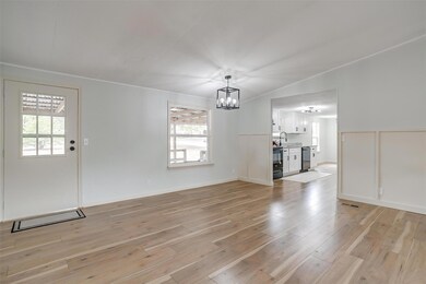 223 Bryon Dr, Weatherford, TX 76085 - photo 6