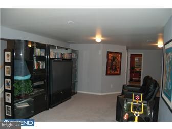 4 Quincy Manor Ln, Burlington, NJ 08016 - photo 4