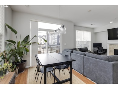 10842 NE Red Wing Way unit 203, Hillsboro, OR 97006 - photo 5