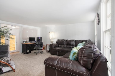 196 N Gardner Ave, Battle Creek, MI 49037 - photo 7