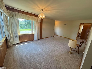 407 E North St, Bloomfield, IA 52537 - photo 3