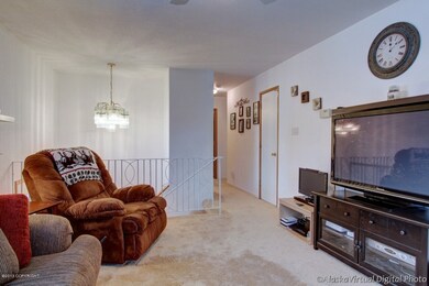 1519 Ermine St, Anchorage, AK 99504 - photo 6