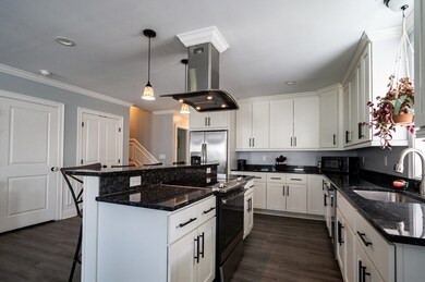 28 Mink Rd, Providence, RI 02908 - photo 4