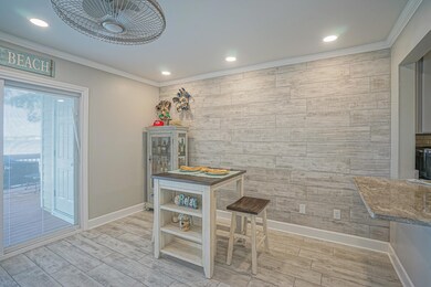 247 Shalimar Drive-13