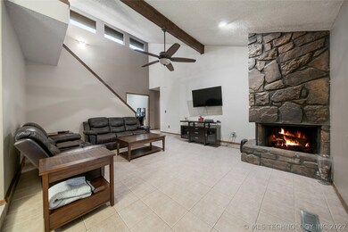 2505 W Driftwood Dr, Claremore, OK 74017 - photo 6