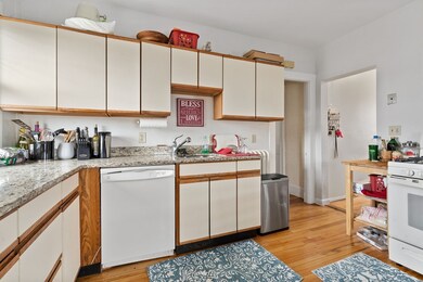 69 Pond St unit 71, Waltham, MA 02451 - photo 3