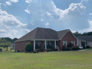 205 Graydon St, Shelbyville, TN 37160 - photo 5