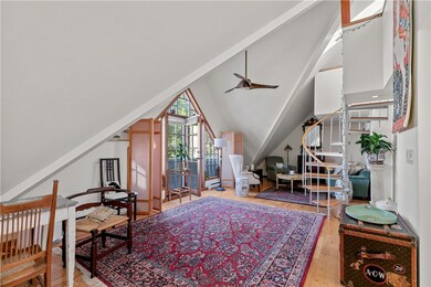 11 Catherine St unit B, Newport, RI 02840 - photo 4