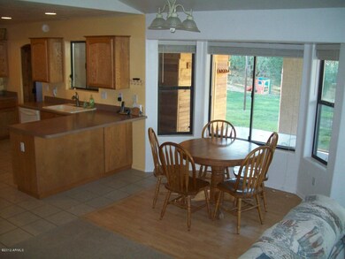Dining area1