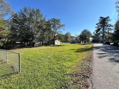 700 College St, Conroe, TX 77301 - photo 7