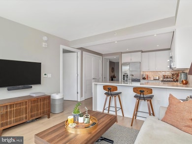 Venue Alexandria unit 405, Alexandria, VA 22314 - photo 5