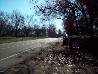 9124 Oakland Dr, Portage, MI 49024 - photo 3