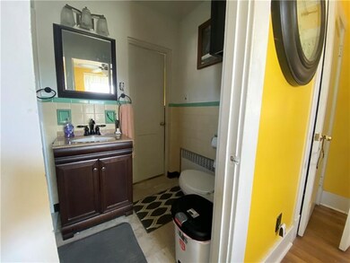 241 6th Ave, New Kensington, PA 15068 - photo 3