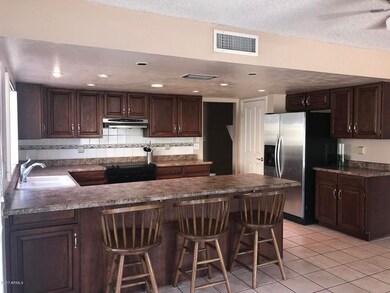 kitchen2