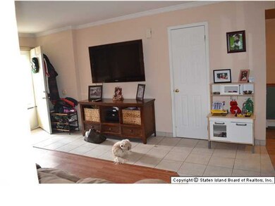 73 Gardenia Ln unit 171, Staten Island, NY 10314 - photo 3