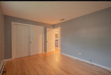 323 Marshall Rd unit 2, Bensenville, IL 60106 - photo 4