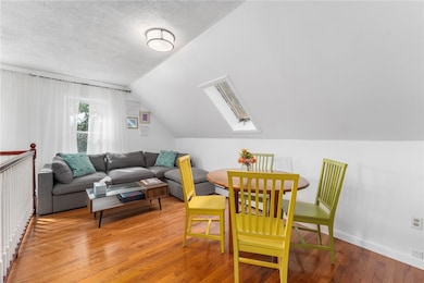 183 Wood St unit 3, Bristol, RI 02809 - photo 5