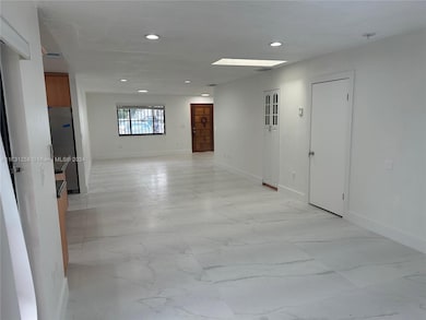 324 E 34th St, Hialeah, FL 33013 - photo 7