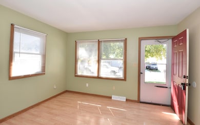 1418 Bryn Mawr Ave, Mount Pleasant, WI 53403 - photo 7