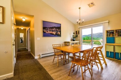 11 Strong St, Easthampton, MA 01027 - photo 5