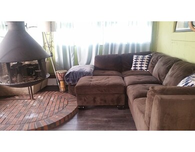 55 Ray St, Ludlow, MA 01056 - photo 3