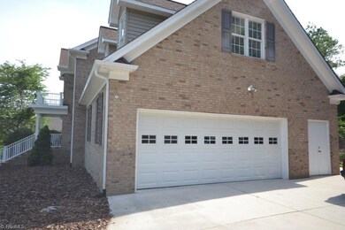 820 Anns Ct, Asheboro, NC 27205 - photo 3