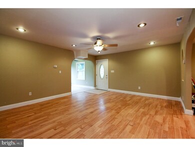 19 Montclair Ln, Willingboro, NJ 08046 - photo 5