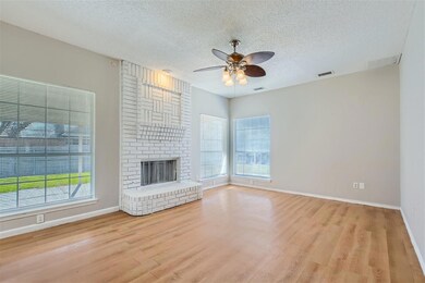 6613 Ruth Cir, Rowlett, TX 75089 - photo 3