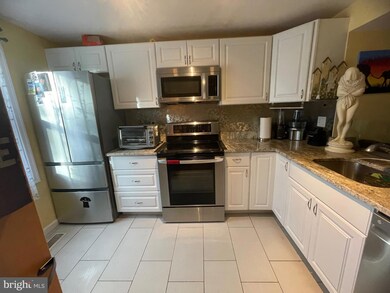 19451 Zinnia Cir, Germantown, MD 20876 - photo 4