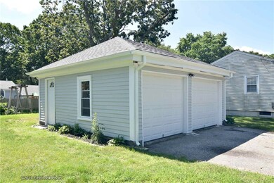 42 Burgess Dr, Warwick, RI 02886 - photo 5