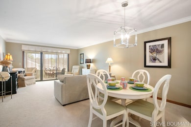 10-web-or-mls-852-claremont-ct