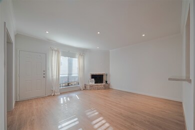 Living Room with lots of Natural lighting and beau