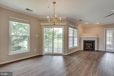 25280 Lake Shore Square unit 201, Chantilly, VA 20152 - photo 5