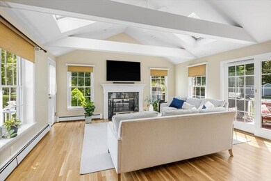 60 Old County Rd, Hingham, MA 02043 - photo 4
