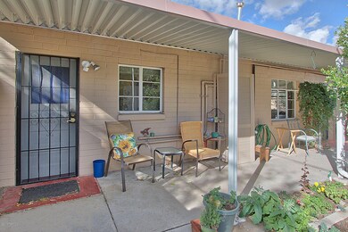 Guest House w/covered patio