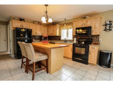 14 Jump Ln, Hudson, NH 03051 - photo 3