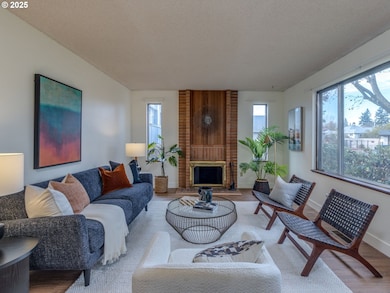 865 NE 90th Ave, Portland, OR 97220 - photo 5