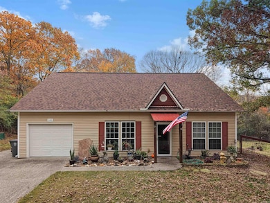 640 Stover St, Hot Springs National Park, AR 71913 - photo 2