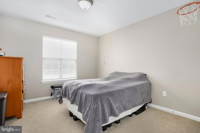 2602 Lotuswood Ct, Odenton, MD 21113 - photo 5