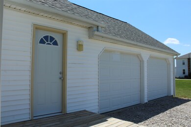 6401 S Webster Rd, New Haven, IN 46774 - photo 3