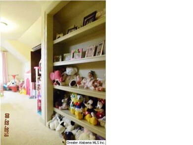 Built in Bookcase in BR 4 - great for playroom or 
