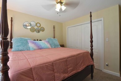 3125 Wax Myrtle Ln, Albany, GA 31721 - photo 3