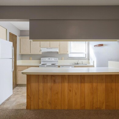 2811 SW Archer Rd unit V181, Gainesville, FL 32608 - photo 5